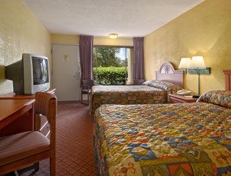 Travelodge אוקלה מראה חיצוני תמונה